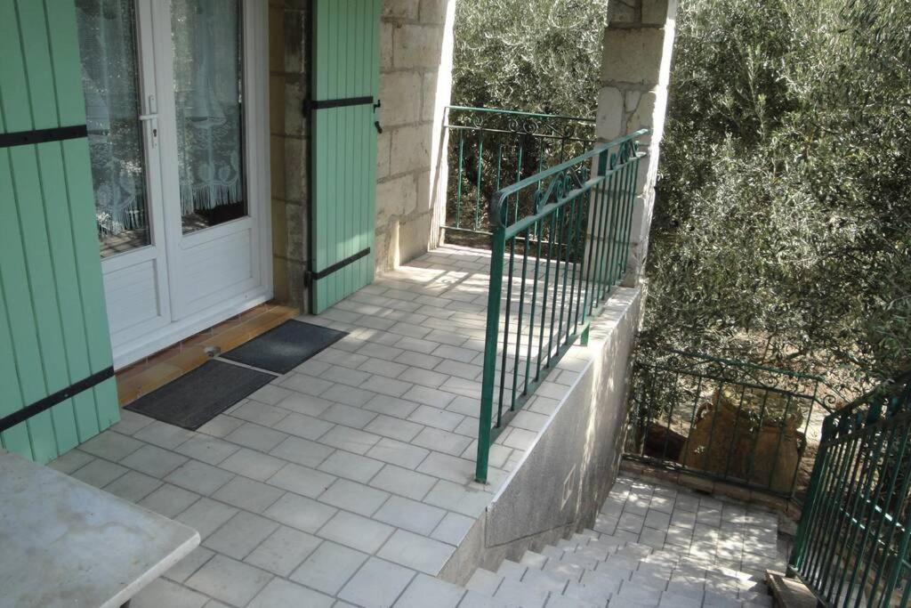 Le Mas De Lucien Entre Arles, Nimes, Avignon. Beaucaire  Eksteriør billede