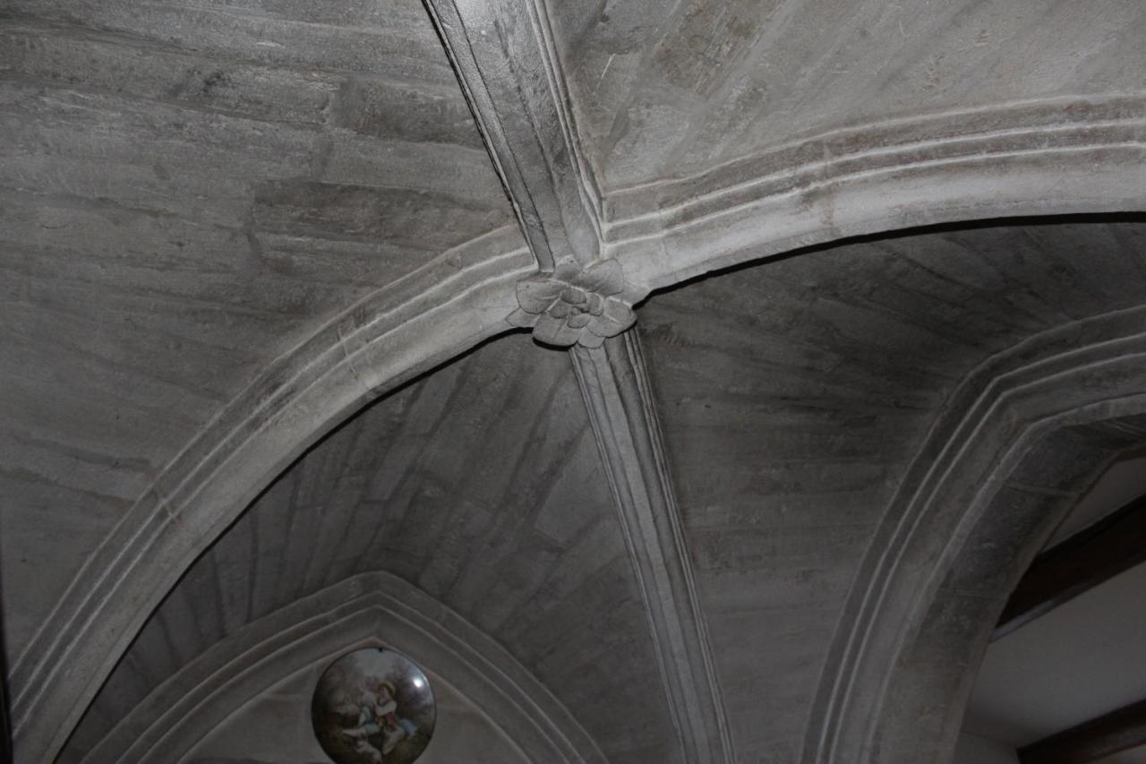 Le Mas De Lucien Entre Arles, Nimes, Avignon. Beaucaire  Eksteriør billede